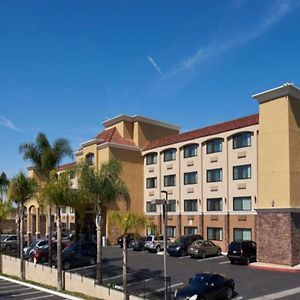 Holiday Inn Express San Diego South - National City, An Ihg Hotel